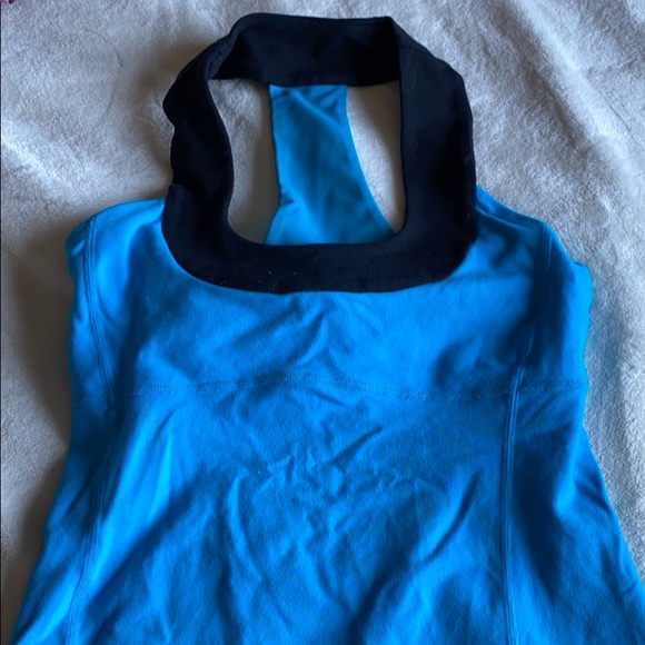 Lululemon tank - Picture 1 of 2